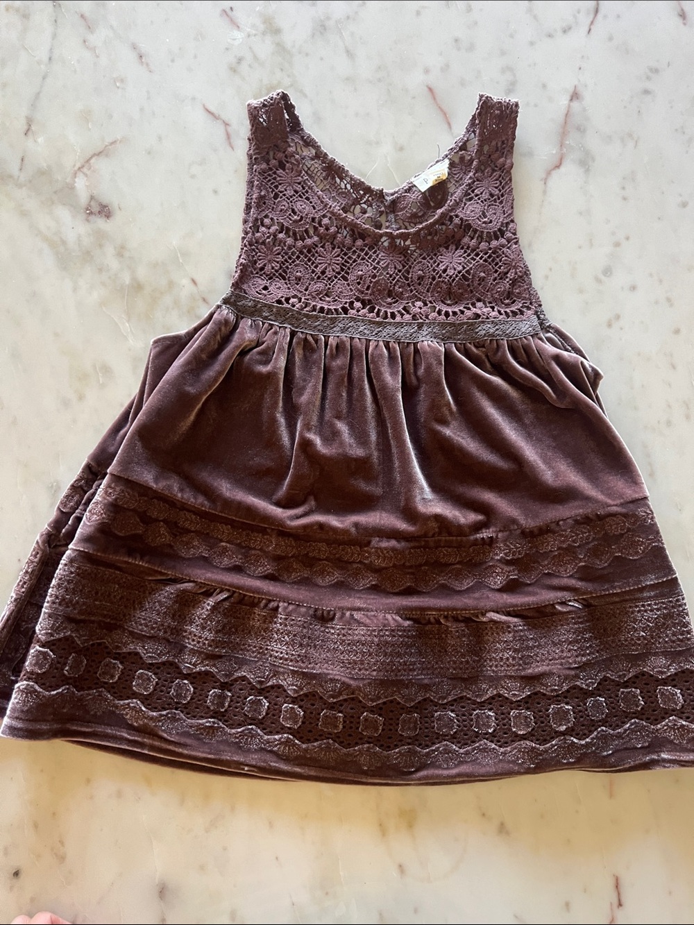 Sleeveless Velvet Crotchet  top - purple